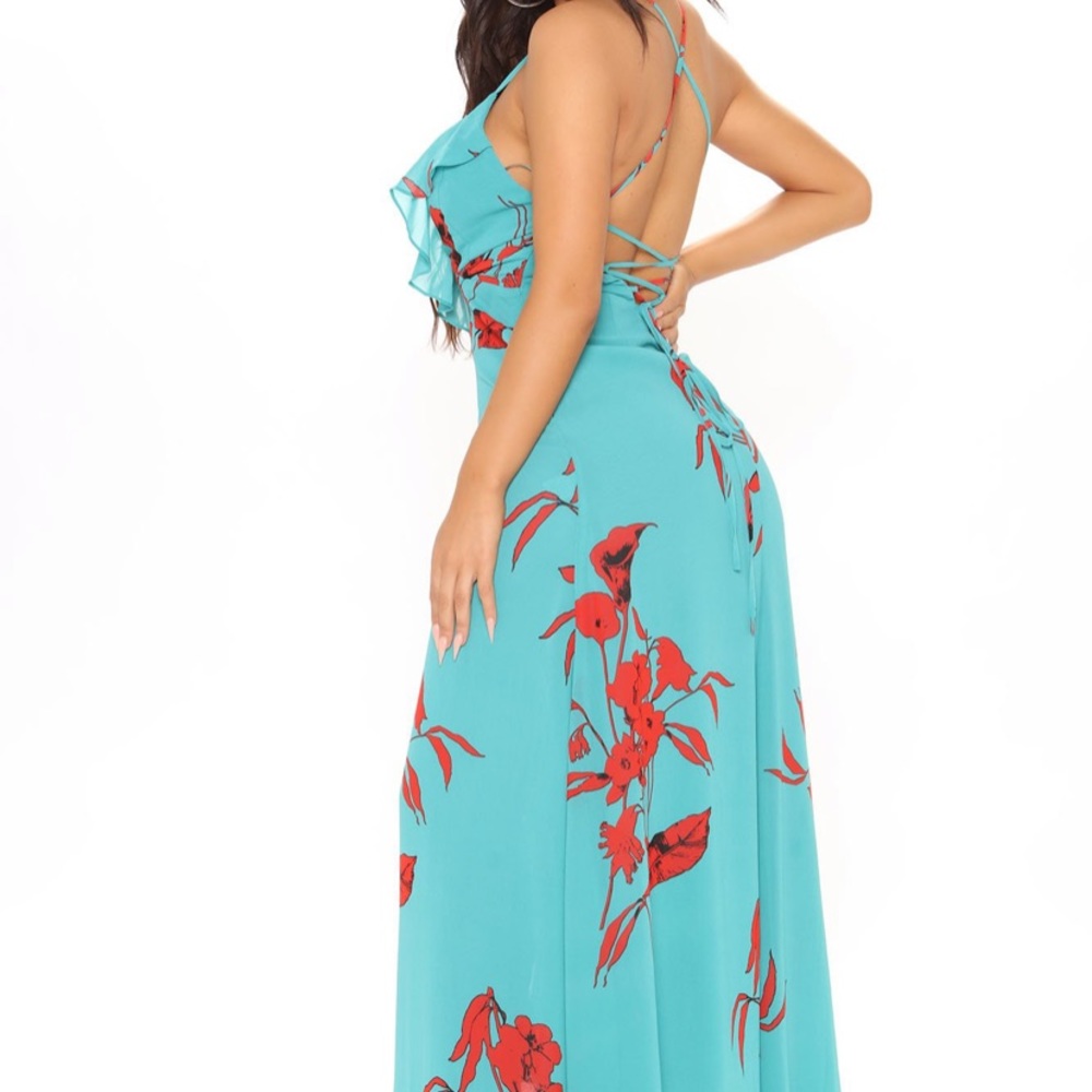 Dress - Picture 2 of 3